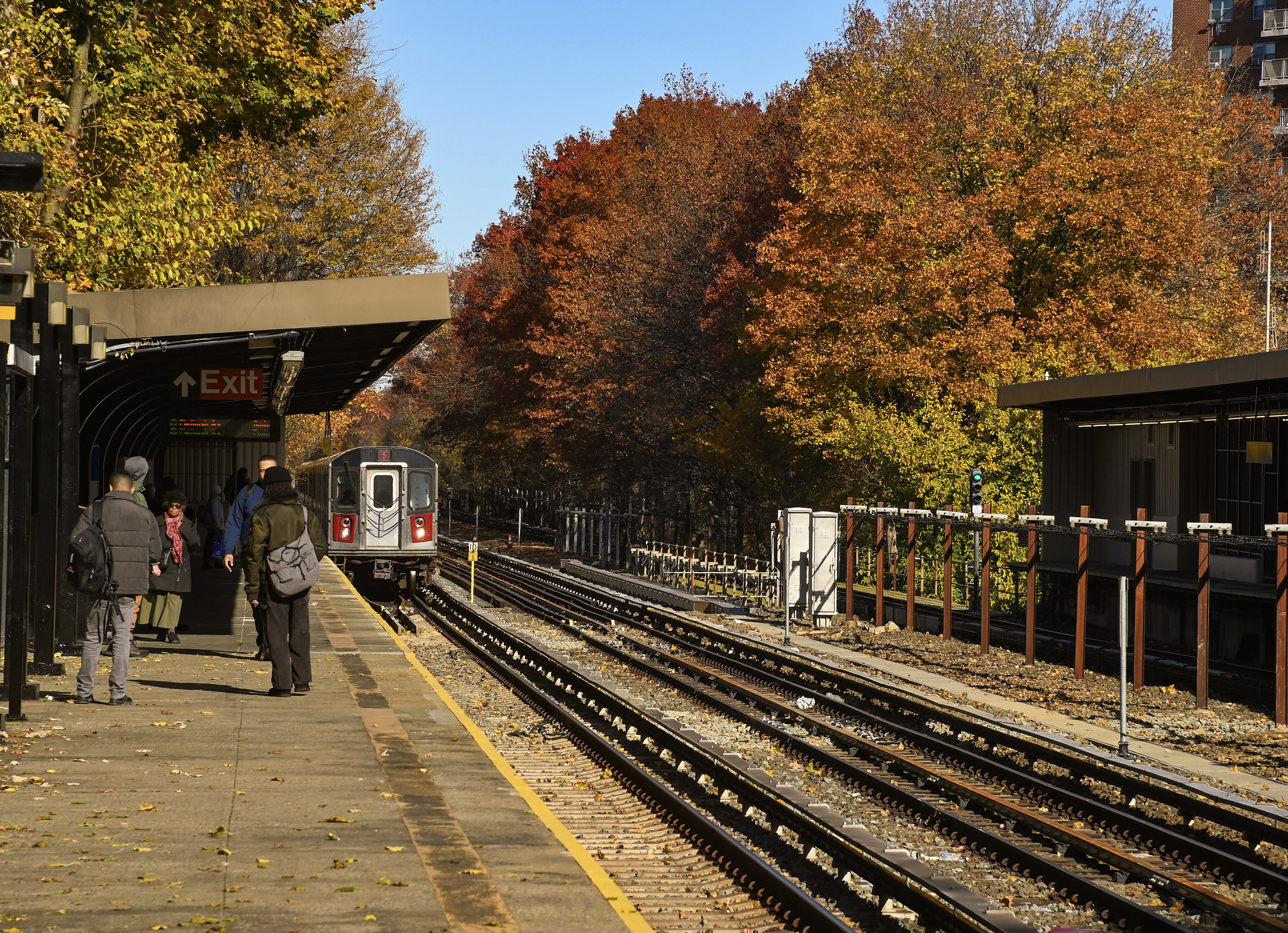 Subway and rail service changes: December 15-18
